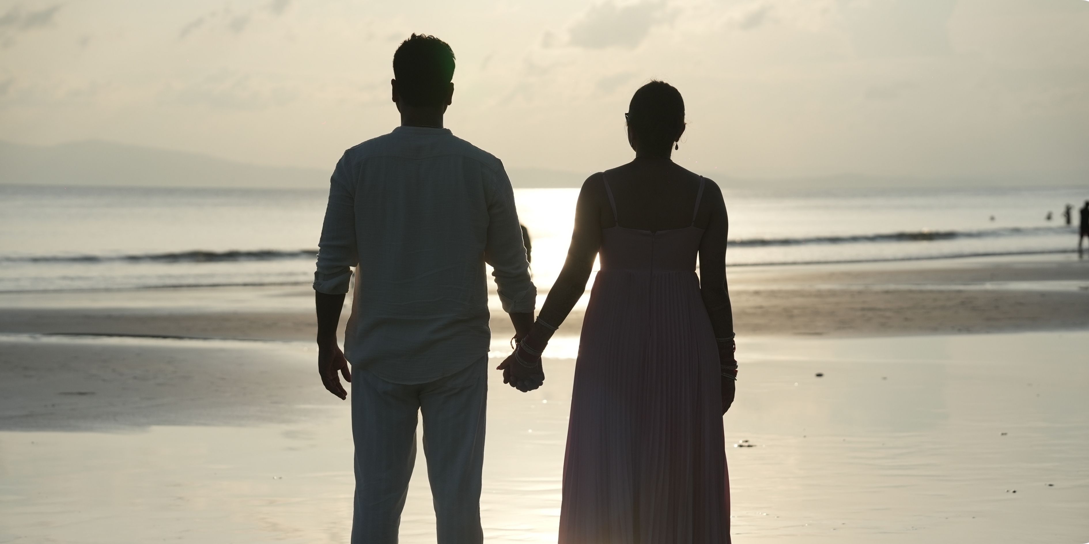 Couple Photoshoot by the Sea